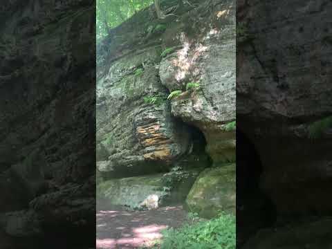 Rock formations at Blackhand Gorge