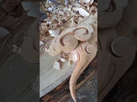 #Woodcarving craftsman #Purely handmade wood carving crafts