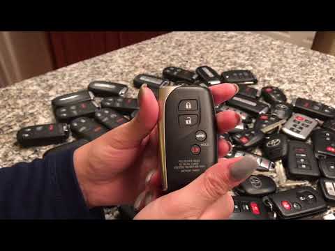 How to replace battery on 2018 Lexus smart key remote fob