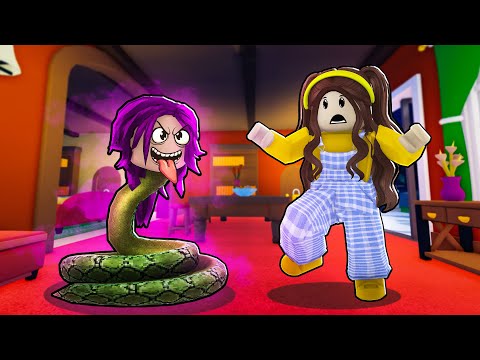 Got turned into a Snake! 🐍 - Roblox Snakey