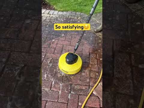 Cleaning driveway| Satisfying #asmr #shortvideo #short #shorts #youtubeshorts #trending #satisfying