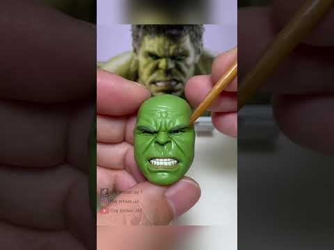 Clay Artisan JAY ：Transforming Clay into the Hulk’s Mighty Form