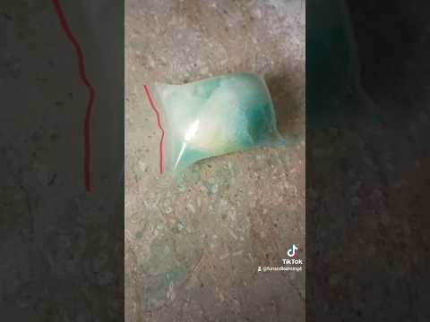 baking soda in a bag#experiment #scienceexperiment #funwaterballoonsforkids #science #ytshorts