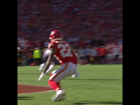 Devaughn Vele catches for a 6-yard Touchdown vs. Kansas City Chiefs