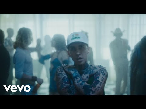 blackbear - @ my worst (Official Music Video)