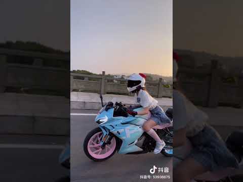 中国の美女ライダー【中国Tiktok】