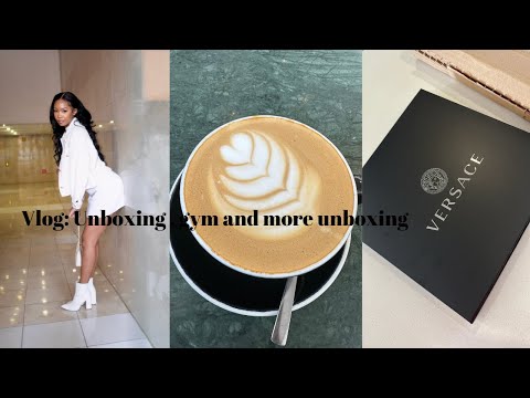 VLOG; VOOGLAM GLASSES ,LOTS OF UNBOXING AND BEING BORED OF LIFE