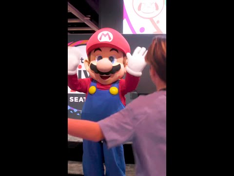 It’s all high fives at Nintendo Live with your fav Nintendo characters! #Nintendo #Shorts