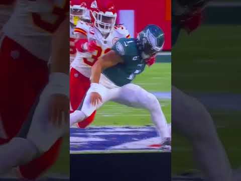 Super Bowl LVII ( ￼ Jalen hurts fumble results in scoop in score!!!)