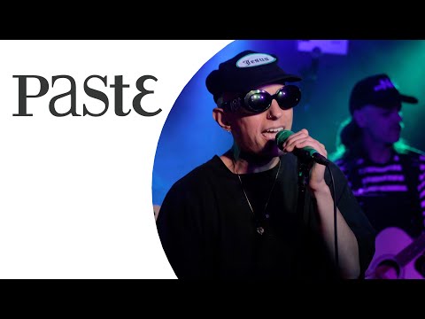 Crazy & The Brains - I Don't Deliver Pizza Anymore | Paste