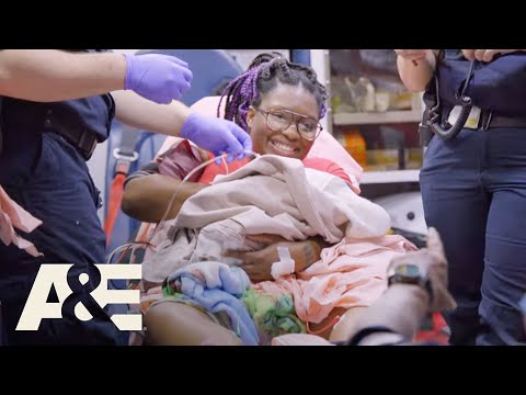 Nightwatch: EMTs Deliver a Baby Out in the Field | A&E