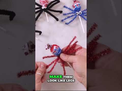 Create Adorable Spider Lollipops for Halloween!