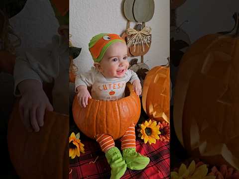 🎃 Halloween Baby Videos: Baby Bo + Jackolantern = Bo-a-lantern #adorablebaby #Halloweenbaby