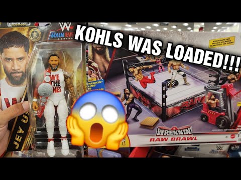 KOHL'S WAS LOADED WITH NEW WWE FIGURES + PLAYSETS! TOY HUNT FOR CHRISTMAS GIFTS