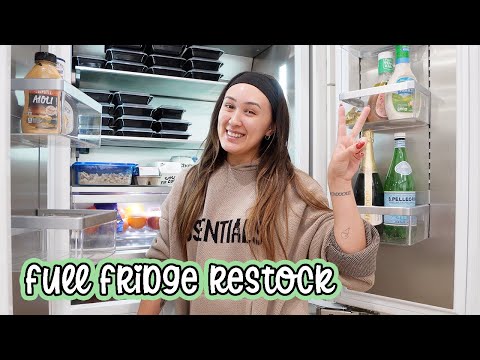 Full Fridge Restock & My Family Arrives!! | Vlogmas Day 19