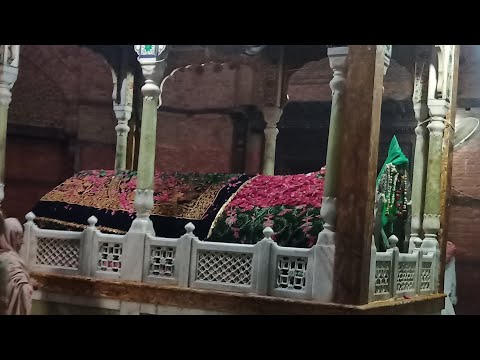 Vlog, Spiritual Tour | At the shrine of Shah Ruk Un Din Alam Multan| City Of Saints | Multan Darbar