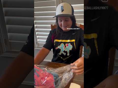 Rawlings custom glove unboxing !  #baseball #rawlings #mlb