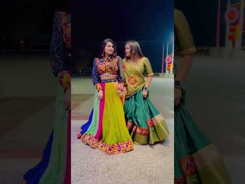 #naw Hina suthar v/s thumak thumak song dance for Gujarati @SB.LOVE.editing9016