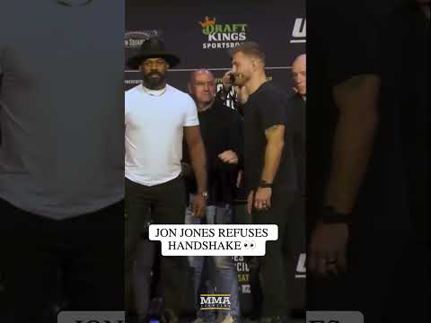 Jon Jones denies Stipe Miocic's handshake at the #UFC309 press conference