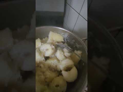 Cassava with coconut milk