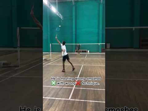 December 12 ,he is heating wrong❌ smashes with wrong technique 🏸#badminton #ytshorts #subscribe